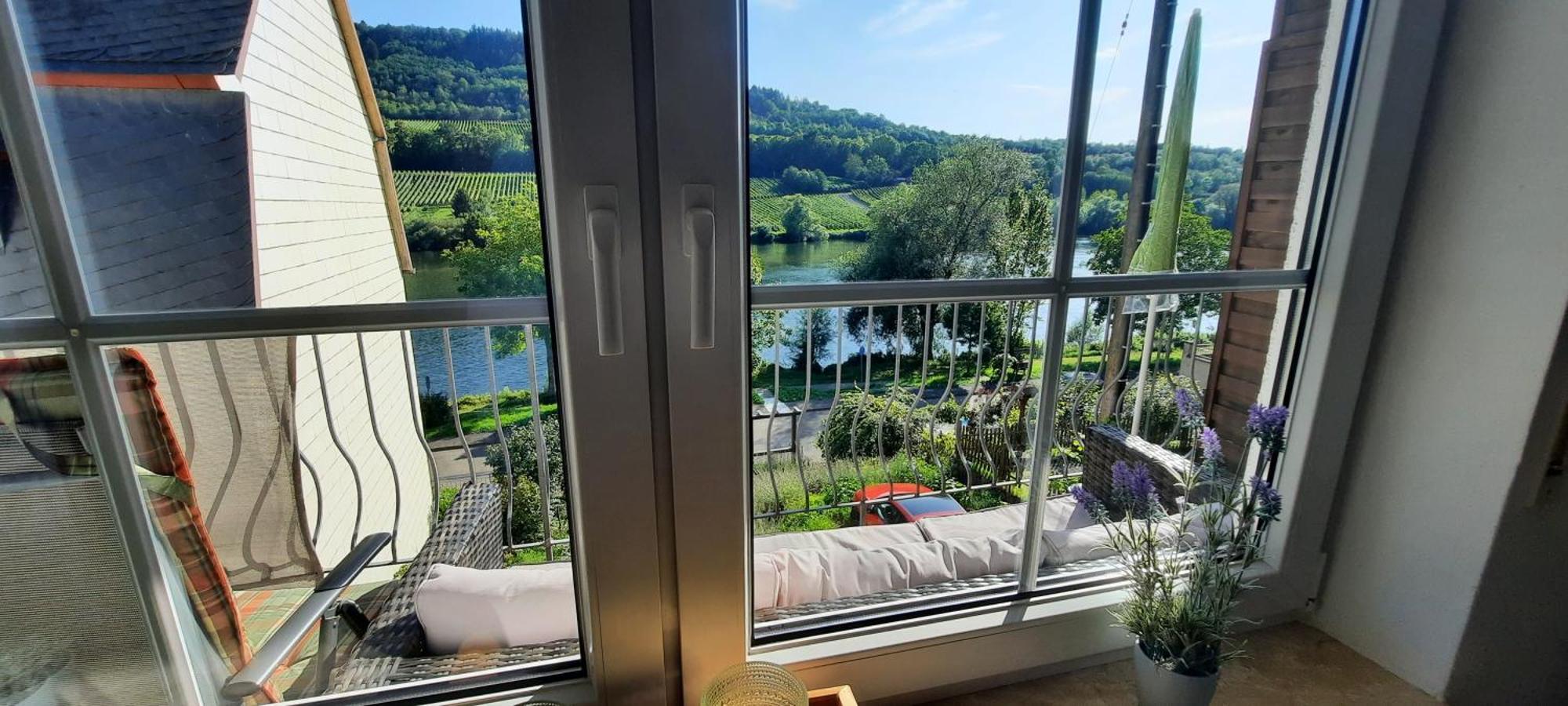 Apartments In Spay Bigone Zell-Merl Mosel Bagian luar foto